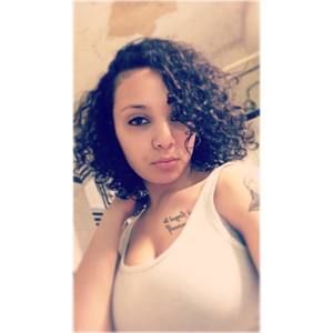 Meet your Posher, Briana